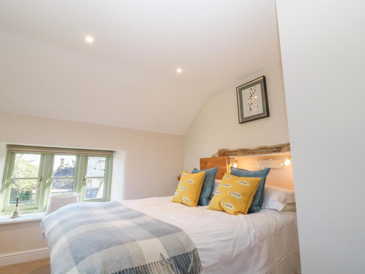 Evenlode Cottage Cheltenham Extérieur photo